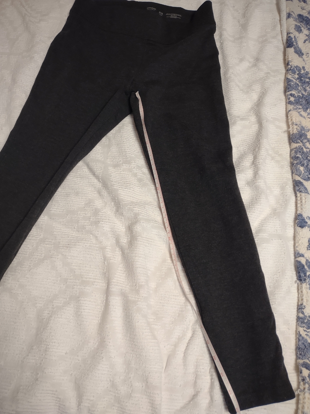 Comfortable Women's Nygaard slims Charcoal Knit Leggings - Pull-On Slim Fit - Picture 5 of 5